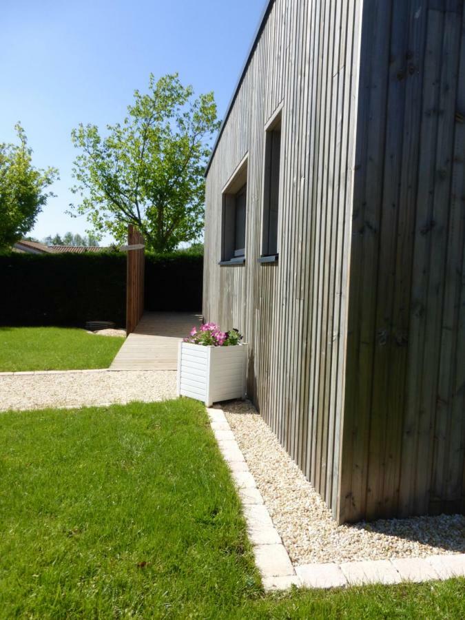 La Cabane Du Bonheur Les Herbiers Exteriör bild